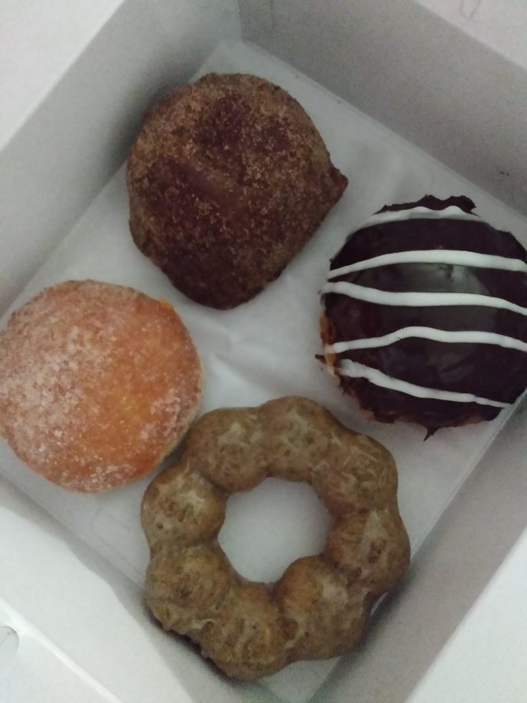 donuts and malasadas 
